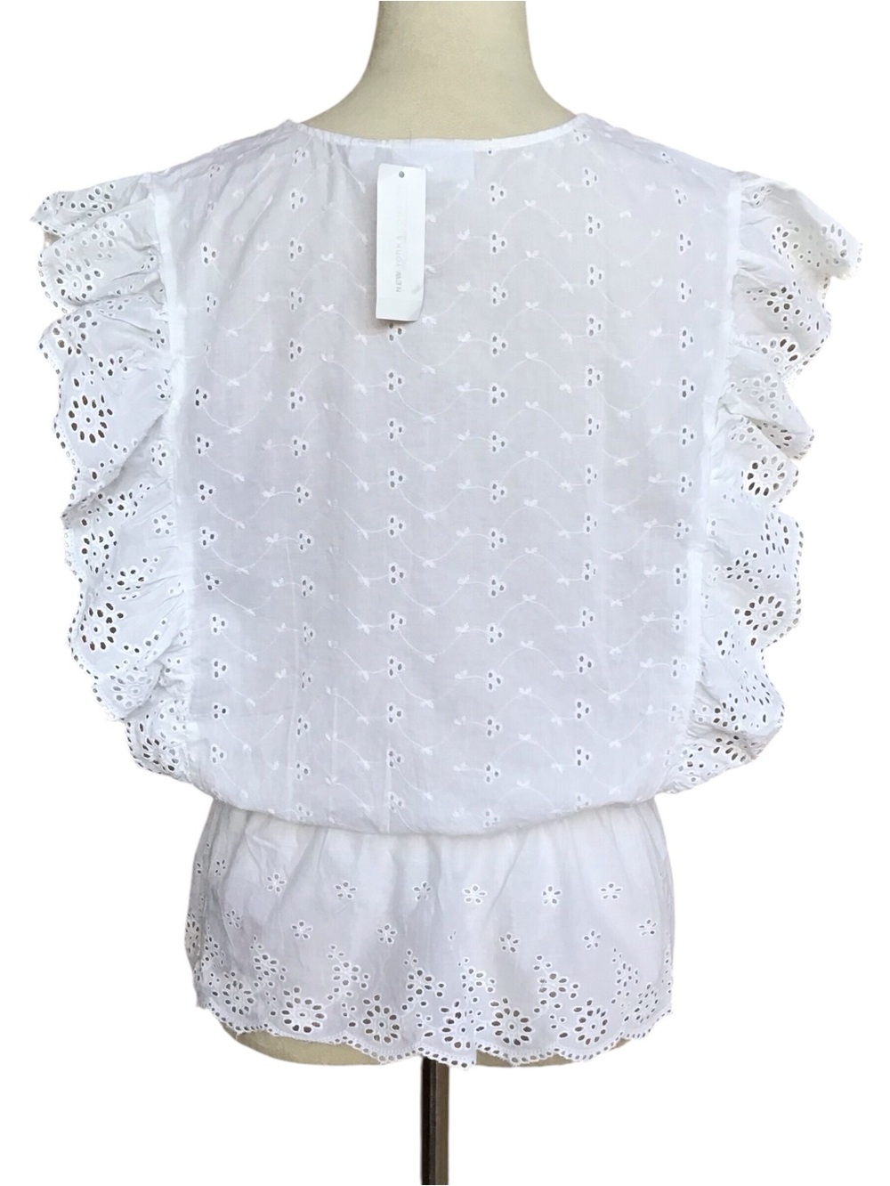 New York & Company White Eyelet Ruffle Trim Blouse NEW - Picture 5 of 7